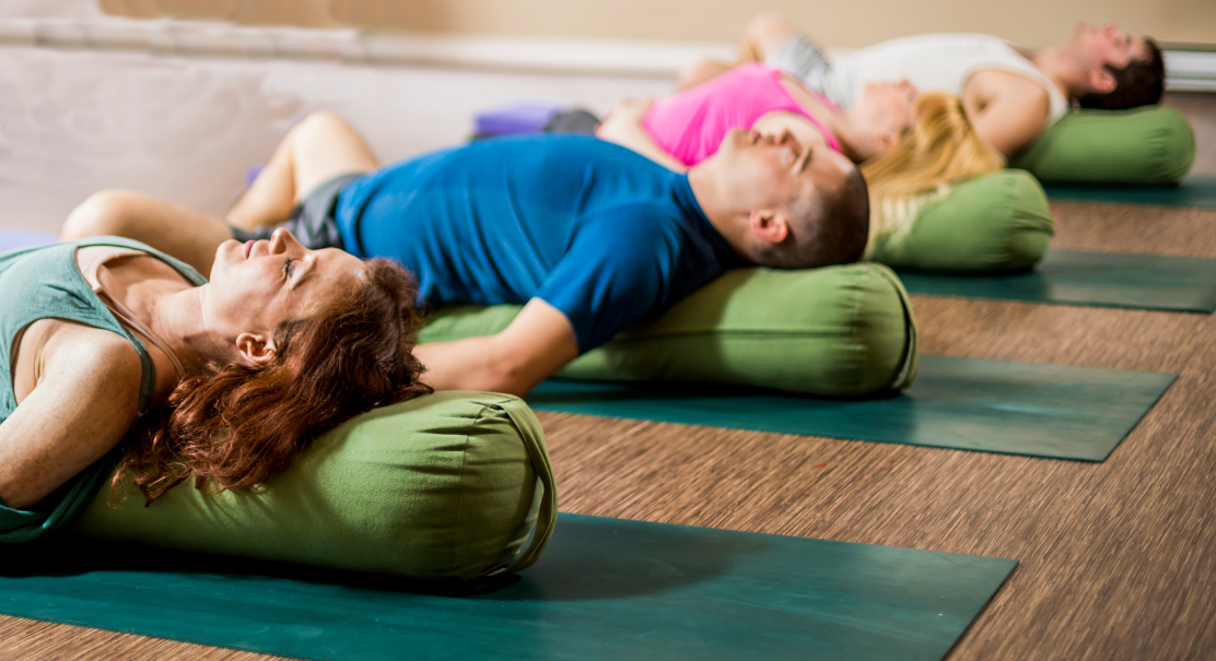 yin restorative yoga wollongong
